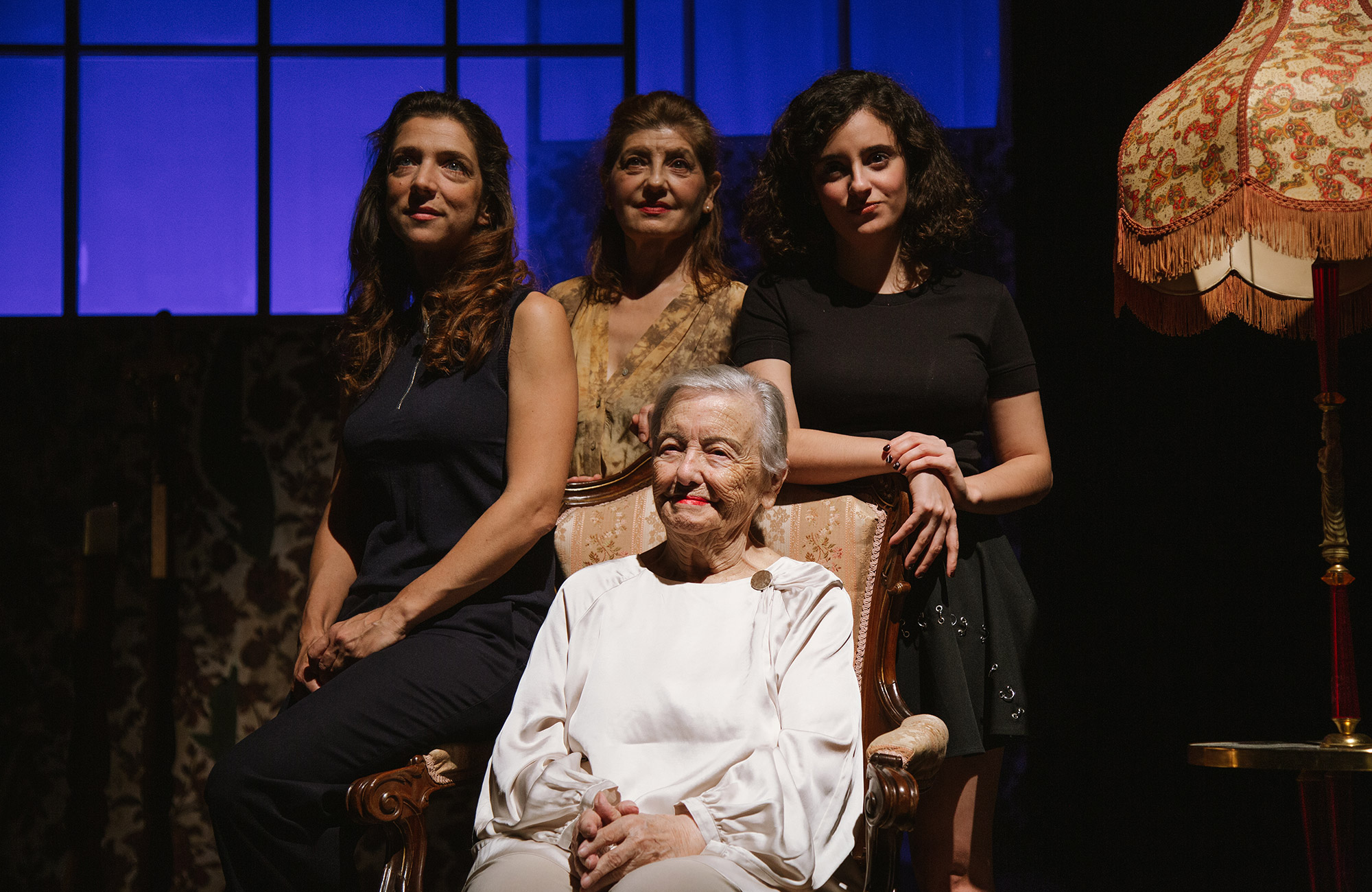 YO SUELO QUIERO IRME A FRANCIA