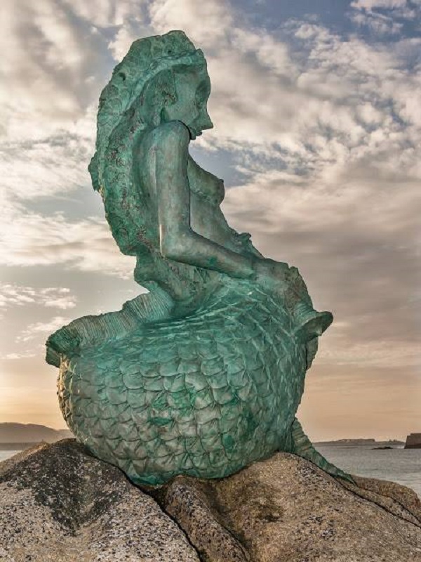Escultura de la Maruxaina