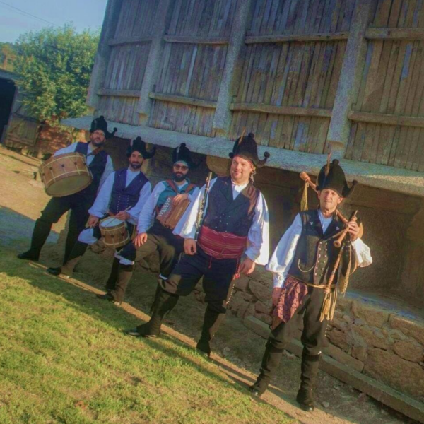 Os Viqueiras de Ordes