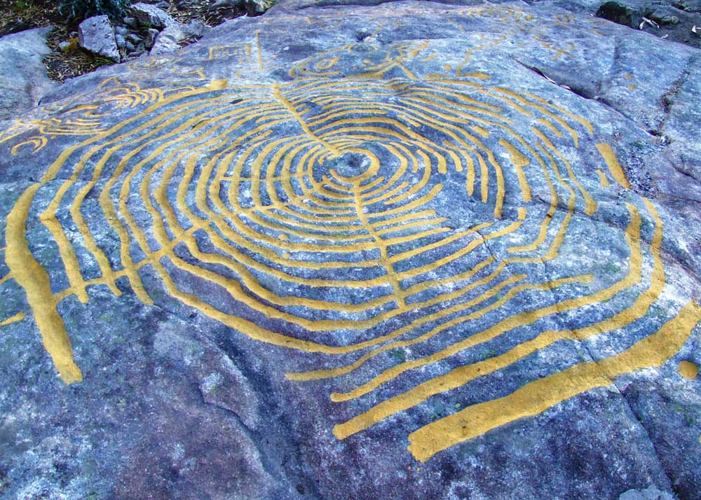 Petroglifo, Monte Tetón