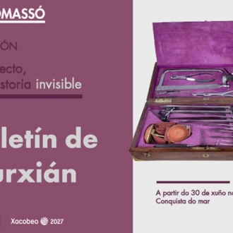Mostra explicativa dun maletín de cirurxián para levar nas embarcacións