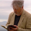 Manuel Rivas nunha das imaxes do vídeo promocional da participación de autoras e autores galegos na FILBA 2016