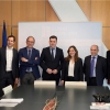 Reunión de Román Rodríguez coa alcaldesa da Coruña, Inés Rey. Reunión de Román Rodríguez coa alcaldesa da Coruña, Inés Rey.
