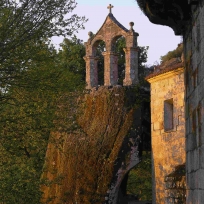 San Pedro de Rocas San Pedro de Rocas. Fragmento dunha imaxe de Mani Moretón