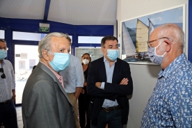  ROMÁN RODRÍGUEZ PRESENTA NO GROVE O NOVO LIBRO FOTOGRÁFICO DE XURXO LOBATO, 'GALICIA É UNHA FESTA'