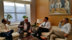 O conselleiro de Cultura e Educación felicita ao poeta Luis González Tosar polo seu recente ingreso na Academia Argentina de Letras