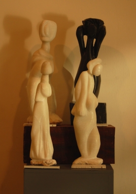 Figuras del escultor Alfonso Rivero de Aguilar