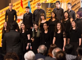 Este ano recoñecen a traxectoria da escritora Fina Casalderrey, do debuxante Miguelanxo Prado, da actriz María Bouzas, do cineasta Ignacio Vilar, do Real Coro Toxos e Froles, da Coordinadora Galega de Equipos de Normalización e Dinamización Lingüística, da Federación Galega pola Cultura Marítima e Fluvial e da investigadora Kathleen Nora March