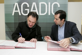El director de la Agadic, Jacobo Sutil, y el presidente de la Feciga, Manuel Precedo