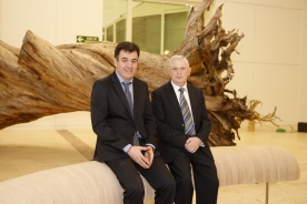 Román Rodríguez en la inauguración de la exposición 