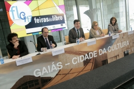 O conselleiro de Cultura, Educación e Ordenación Universitaria, Román Rodríguez, presentou no Gaiás o calendario das Feiras do Libro de Galicia 2017