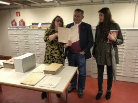 O delegado territorial, José Manuel Balseiro, visitou as instalacións deste servizo da Xunta e mantivo un encontro de traballo coa directora, Dolores Pereira
