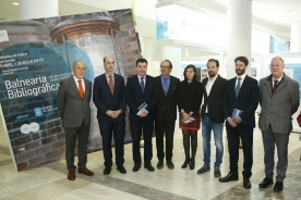 Os conselleiros Román Rodríguez e Jesús Vázquez Almuíña inauguraron a mostra 'Balnearia', que poderá visitarse ata finais de xullo Os conselleiros Román Rodríguez e Jesús Vázquez Almuíña inauguraron a mostra 'Balnearia', que poderá visitarse ata finais de xullo