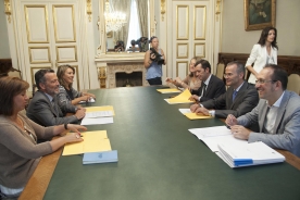 Xesús Vázquez Abad na reunión co alcalde de Santiago Xesús Vázquez Abad na reunión co alcalde de Santiago