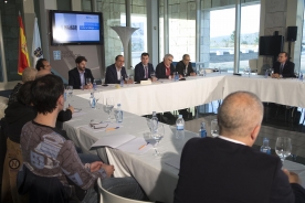 El conselleiro de Cultura, Román Rodríguez, presidió la primera reunión de trabajo para la planificación de la acción cultural de la comunidad para los próximos cuatro años El conselleiro de Cultura, Román Rodríguez, presidió la primera reunión de trabajo para la planificación de la acción cultural de la comunidad para los próximos cuatro años