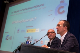 El secretario general de Cultura, Anxo Lorenzo, participó en la clausura de la sesión de mañana