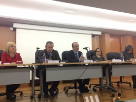 El secretario general de Cultura destacó el papel imprescindible que viene desarrollando el sistema bibliotecario gallego y las directoras del centro lucense a lo largo de las últimas tres décadas hicieron un recorrido por la historia de la entidad