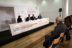 El conselleiro de Cultura, Educación y Ordenación Universitaria, Román Rodríguez, en la presentación de la exposición