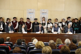 El conselleiro Román Rodríguez subrayó la importancia de conservar esta tradición popular tanto para la ciudad como para el conjunto de Galicia, por lo que anunció un evento similar en la Cidade da Cultura 