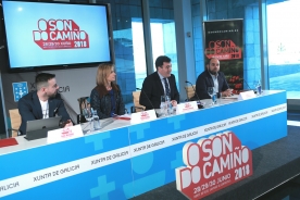 El conselleiro de Cultura, Educación y Ordenación Universitaria, Román Rodríguez, y la directora de Turismo de Galicia, Nava Castro, acompañados por la comisaria del Xacobeo 2021, Cecilia Pereira, presentaron esta mañana el festival O Son do Camiño