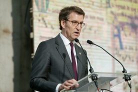 El presidente de la Xunta participó esta tarde en la clausura de la exposición Pergamino Vindel: Un tesoro en siete cantigas