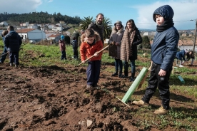 La campaña ?Nos ponen verde! con tu escuela? se enmarca en un programa de acciones vinculadas con esta fecha que se celebrarán a lo largo del mes de marzo en el Gaiás