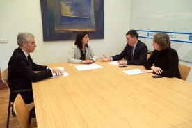 Os conselleiros do Medio Rural, de Economía, Emprego e Industria, e de Cultura, Educación e Ordenación Universitaria mantiveron hoxe unha reunión de traballo para avanzar neste convenio de colaboración Os conselleiros do Medio Rural, de Economía, Emprego e Industria, e de Cultura, Educación e Ordenación Universitaria mantiveron hoxe unha reunión de traballo para avanzar neste convenio de colaboración