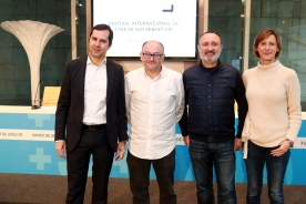 José Luis Rebordinos ofreció una charla-coloquio sobre las oportunidades que brinda el certamen donostiarra y mantuvo reuniones individuales sobre proyectos gallegos 
