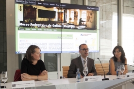 O conselleiro de Cultura, Educación e Ordenación Universitaria, Xesús Vázquez Abad, a directora da Axencia para a Modernización Tecnolóxica de Galicia (Amtega), Mar Pereira, e o secretario xeral de Cultura, Anxo Lorenzo, presentaron na mañá de hoxe no Gaiás o novo sitio web da Consellería de Cultura, Educación e Ordenación Universitaria (http://cultura.xunta.es)
