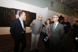 O conselleiro de Cultura, Educación e Ordenación Universitaria, Xesús Vázquez Abad,  inaugurou hoxe no Museo do Mar de Galicia a exposición ‘Océano’, do artista monfortino Antón Patiño 
