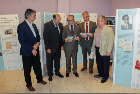  O conselleiro de Cultura, Educación e Ordenación Universitaria da Xunta de Galicia, Xesús Vázquez Abad, visitou esta tarde na Casa da Xuventude de Ourense, a mostra “Nimbos de luz”