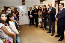  A Consellería de Cultura, Educación e Ordenación Universitaria, representada polo secretario xeral de Cultura, Anxo Lorenzo, participou esta mañá nos actos en recordo de Ramón María del Valle-Inclán que tiveron lugar na vila natal do escritor, coincidindo co 148º aniversario do seu nacemento.