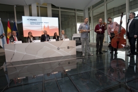  O conselleiro de Cultura, Educación e Ordenación Universitaria, Xesús Vázquez Abad, participou hoxe o acto institucional de traspaso da organización do Womex 2015 á cidade de Budapest (Hungría)