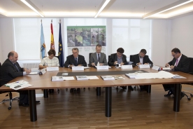 O conselleiro de Cultura e Educación asinou hoxe os convenios cos respectivos alcaldes para executar as correspondentes obras