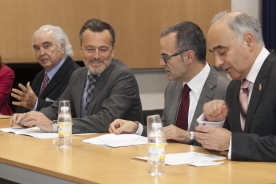 O conselleiro de Cultura, Educación e Ordenación Universitaria, Xesús Vázquez Abad, inaugurou hoxe o curso académico 2014-2015 da Escola de Altos Estudos Musicais (EAEM)