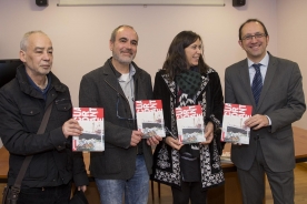 Anxo Lorenzo en la presentación de la revista