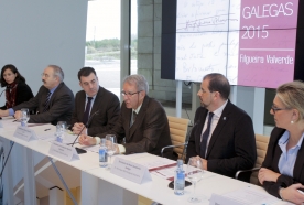 O conselleiro de Cultura, Educación e Ordenación Universitaria, Román Rodríguez, presentou hoxe na sala Eisenman do Gaiás a programación promovida pola Xunta de Galicia para conmemorar as Letras Galegas 2015 O conselleiro de Cultura, Educación e Ordenación Universitaria, Román Rodríguez, presentou hoxe na sala Eisenman do Gaiás a programación promovida pola Xunta de Galicia para conmemorar as Letras Galegas 2015