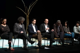 O secretario xeral de Cultura, Anxo Lorenzo, presentou a estrea do espectáculo Xardín suspenso