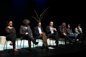 El secretario xeral de Cultura, Anxo Lorenzo, presentó el estreno del espectáculo Xardín suspenso El secretario xeral de Cultura, Anxo Lorenzo, presentó el estreno del espectáculo Xardín suspenso