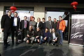 O director da Agadic (Axencia Galega das Industrias Culturais), Jacobo Sutil, visitou esta tarde en Vigo a rodaxe do filme ‘Toro’