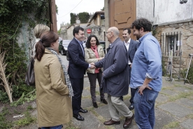 El conselleiro de Cultura e Educación visita el rodaje de la película María (y los demás)