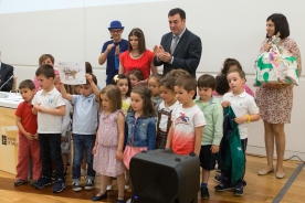 Román Rodríguez, conselleiro de Cultura, Educación e Ordenación Universitaria, entregou esta mañá na Cidade da Cultura de Galicia os premios a curtas de animación en galego realizadas baixo a técnica stop-motion no marco do programa de dinamización lingüística Nós tamén creamos!