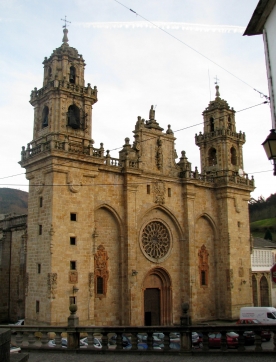 Fachada da Praza Maior de Mondoñedo Fachada da Praza Maior de Mondoñedo