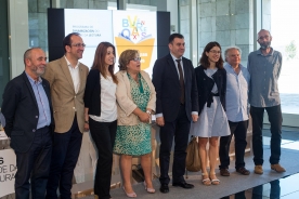 O conselleiro de Cultura, Educación e Ordenación Universitaria, Román Rodríguez, presentou hoxe a segunda edición do programa ‘Venres nas librarías’ O conselleiro de Cultura, Educación e Ordenación Universitaria, Román Rodríguez, presentou hoxe a segunda edición do programa ‘Venres nas Librarías’