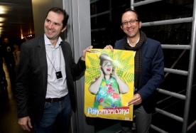 O secretario xeral de Cultura, Anxo Lorenzo, e o director da Agadic, Jacobo Sutil, asistiron á representación da obra 'Panamericana', de A Panadería