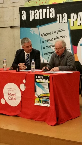 O secretario xeral de Política Lingüística salientou na rolda de prensa a importancia do libro galego na difusión e na visibilidade da lingua propia de Galicia O secretario xeral de Política Lingüística salientou na rolda de prensa a importancia do libro galego na difusión e na visibilidade da lingua propia de Galicia