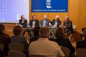 O secretario xeral de Cultura, Anxo Lorenzo, asistiu hoxe á programación que as xornadas ‘Filgueira Valverde na cultura galega do século XX’ desenvolveron ao longo da tarde na capital de Galicia