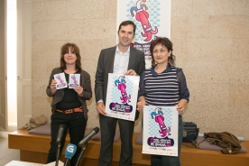 Jacobo Sutil na presentación da mostra de Teatro cómico-festivo de Cangas