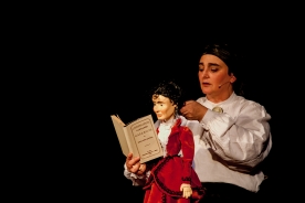O espectáculo 'A viaxe de Rosalía' O espectáculo 'A viaxe de Rosalía'