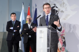 El titular de la Xunta inauguró la exposición Con-fío en Galicia